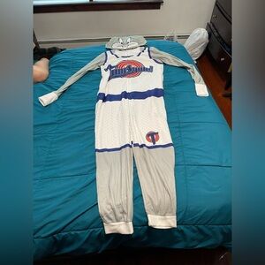 Adult tune squad bugs bunny onesie costume M